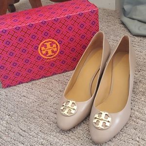 NIB Tory Burch Claire 65mm Closed Toe Wedge